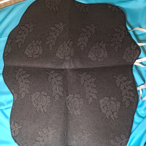 Hello Kitty Shaped Rug - Picture 2 of 4